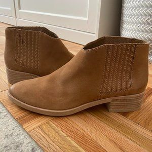 Dolce Vita Towne Bootie